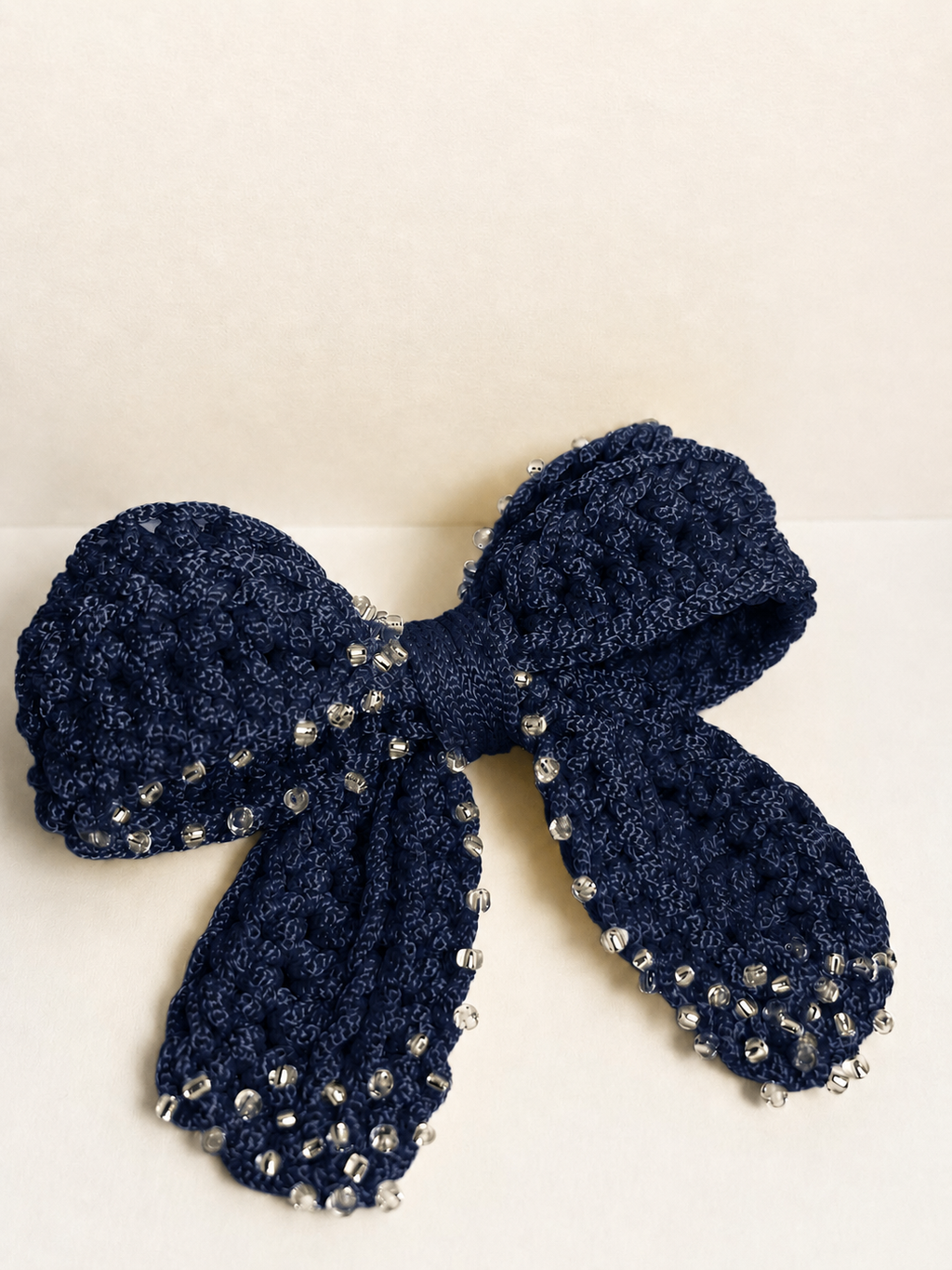 Fermaglio per capelli all’uncinetto — Blu Navy con perline in vetro