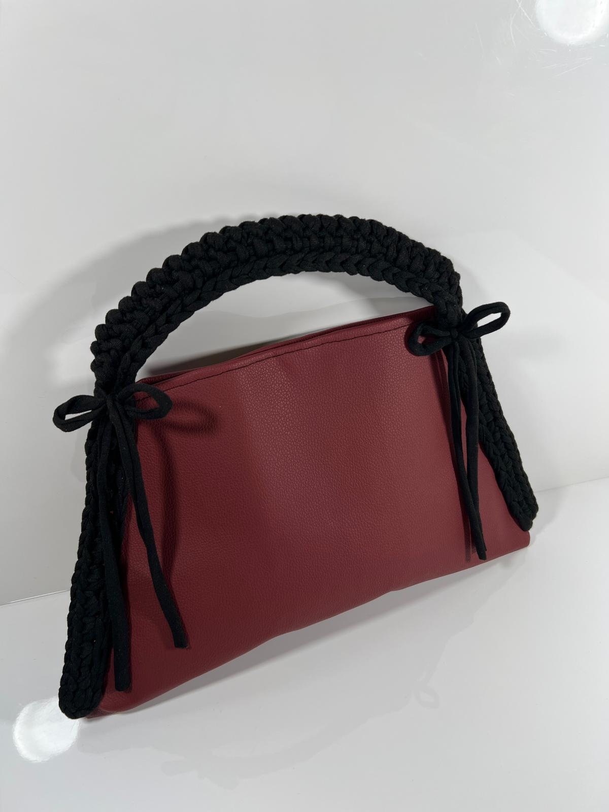 ERA - Large Borgogna e nera