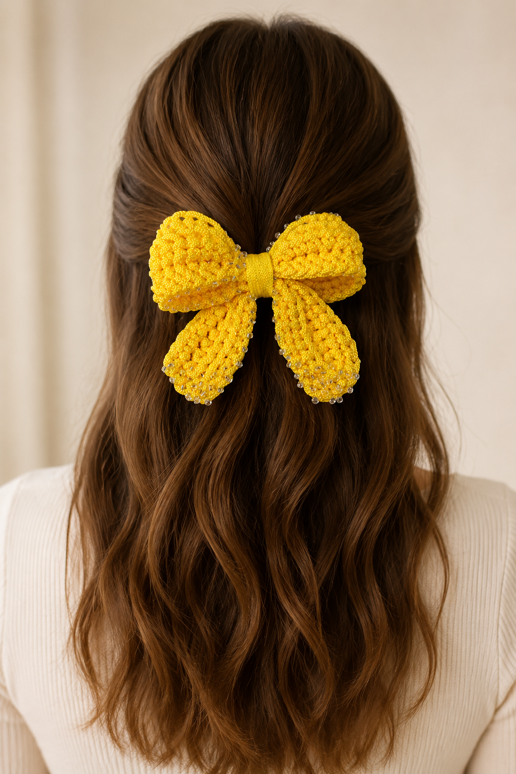 Fermaglio per capelli all’uncinetto — Giallo con perline