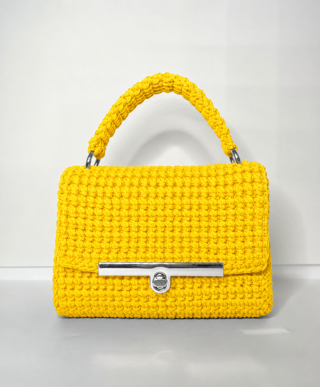 Sélia Small — Giallo