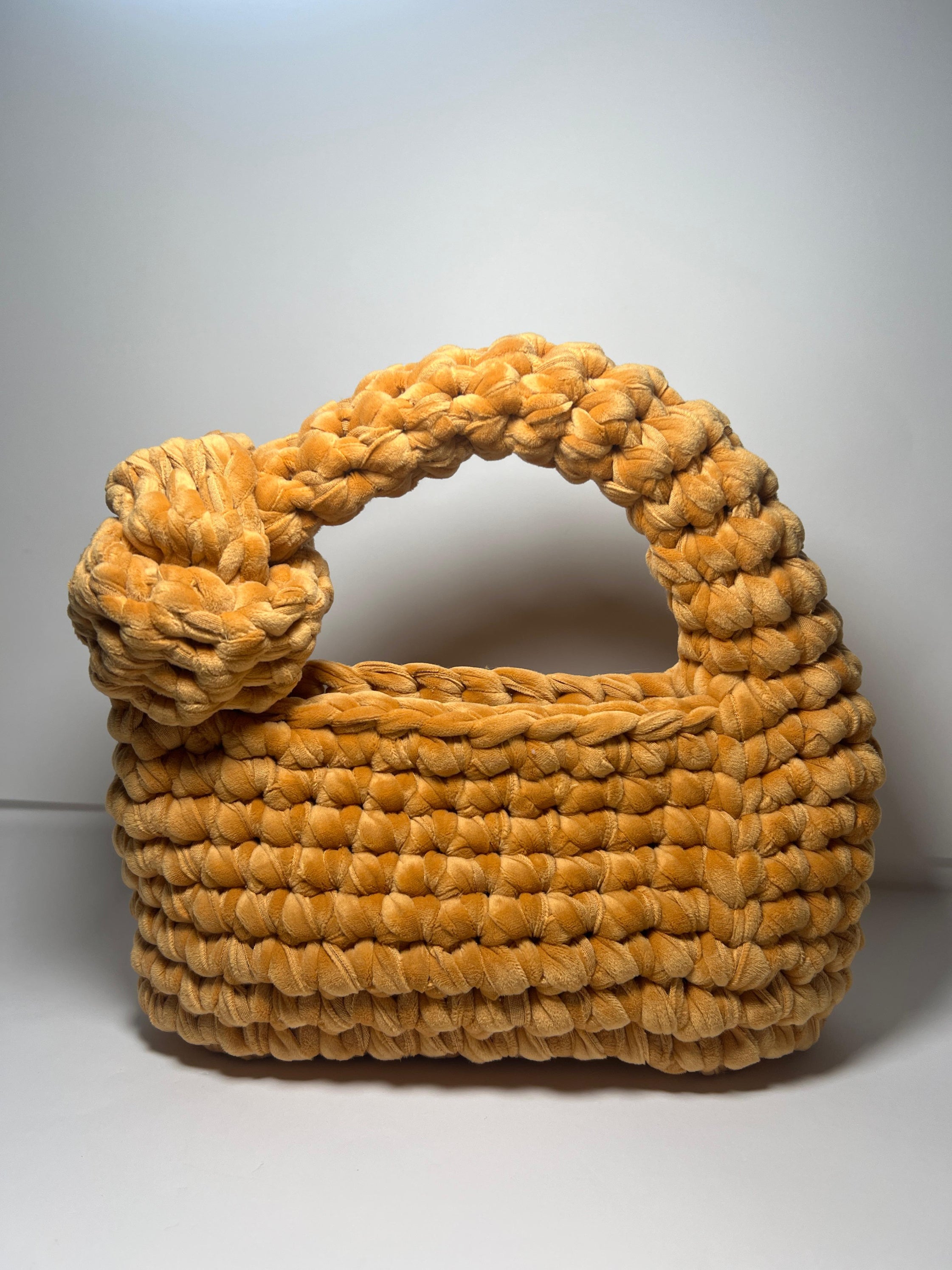 Borsa artigianale in velluto “Nodo Velvet” –  Loopéa