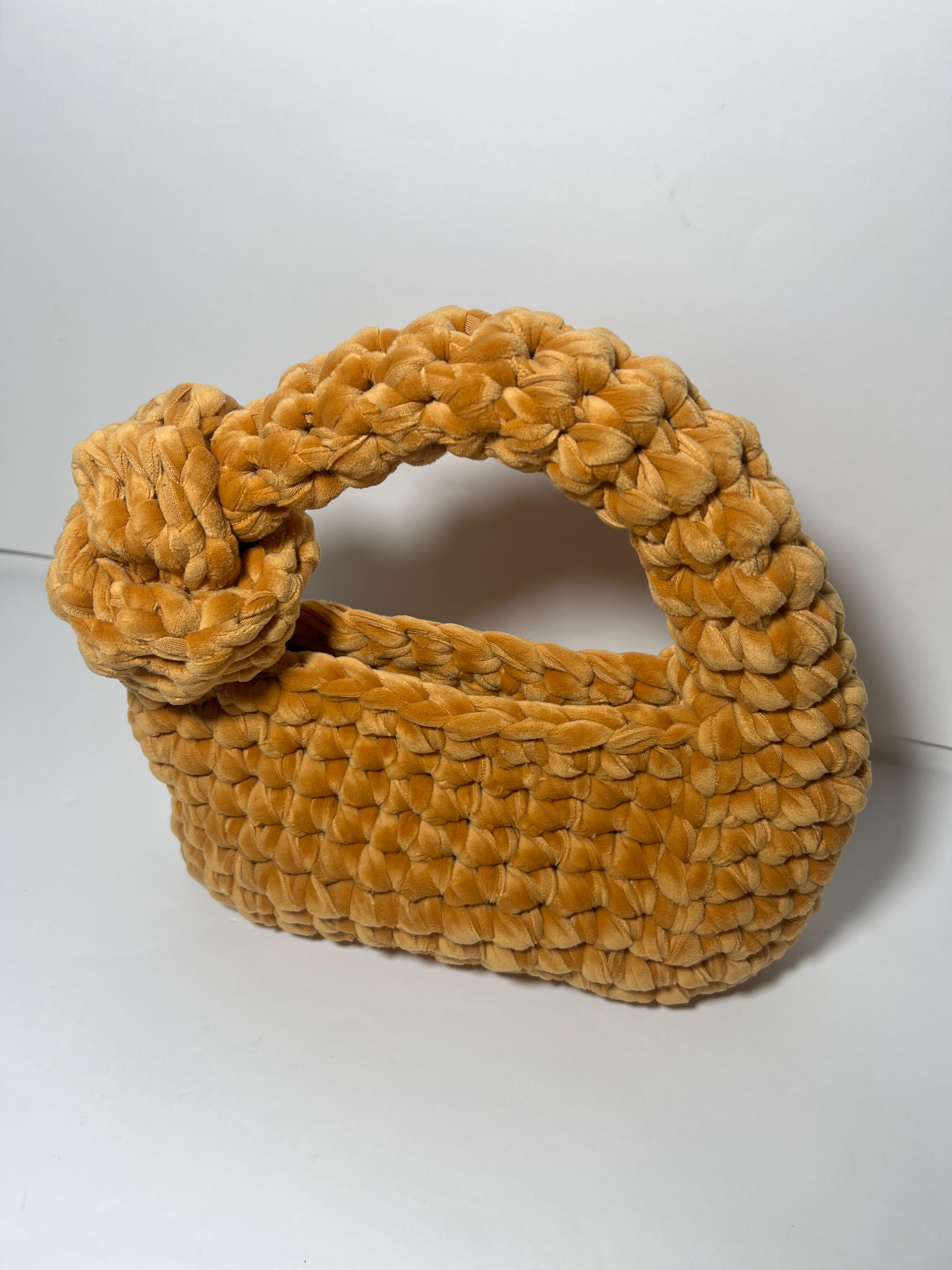 Borsa artigianale in velluto “Nodo Velvet” –  Loopéa